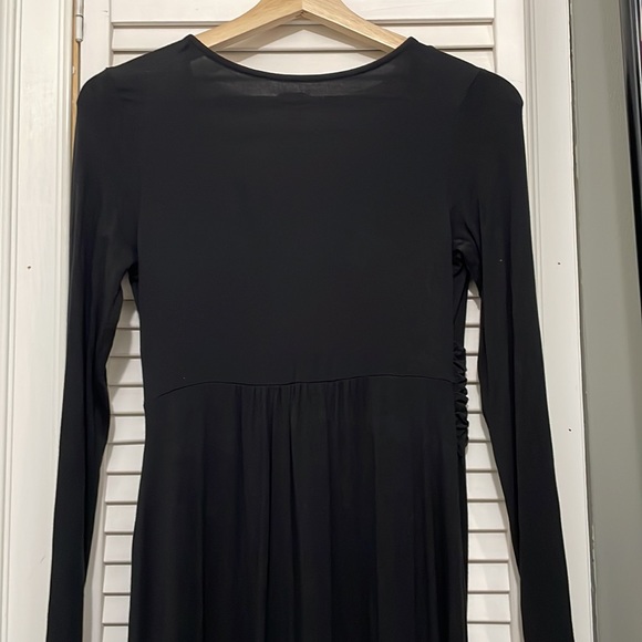 Old Navy Long Sleeve Maternity Dress - Picture 7 of 9